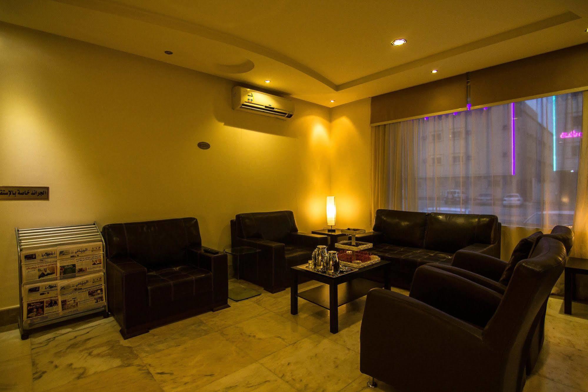 Al Makan Suites 101 By Al Azmy Riad Exterior foto